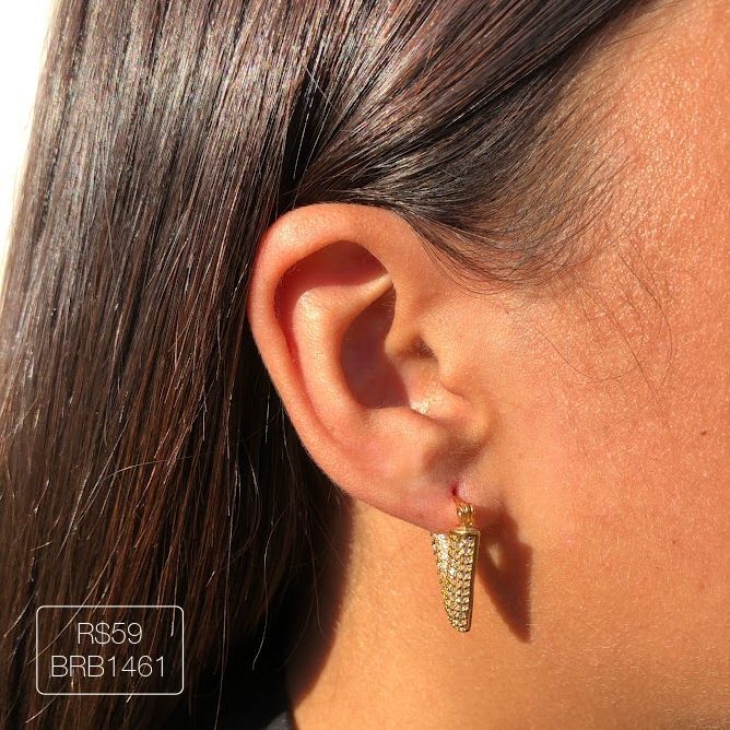 Argola V Cravejada Cristal Dourada